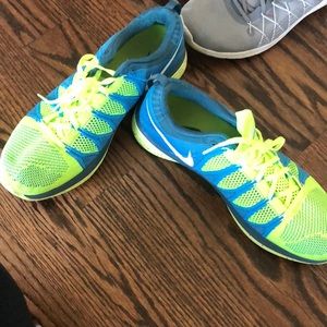 Nike men’s sneakers